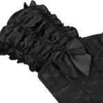 corset noir à bretelles larges (détail bretelle) corset noir à bretelles larges (détail bretelle)