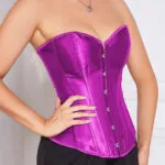 corset violet en satin (vue de profil)