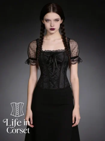 Bustier corset gothique en dentelle noire Luneth