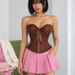 Corset en dentelle marron à fermeture éclair Ulyssia (vue de face) Corset en dentelle marron à fermeture éclair Ulyssia