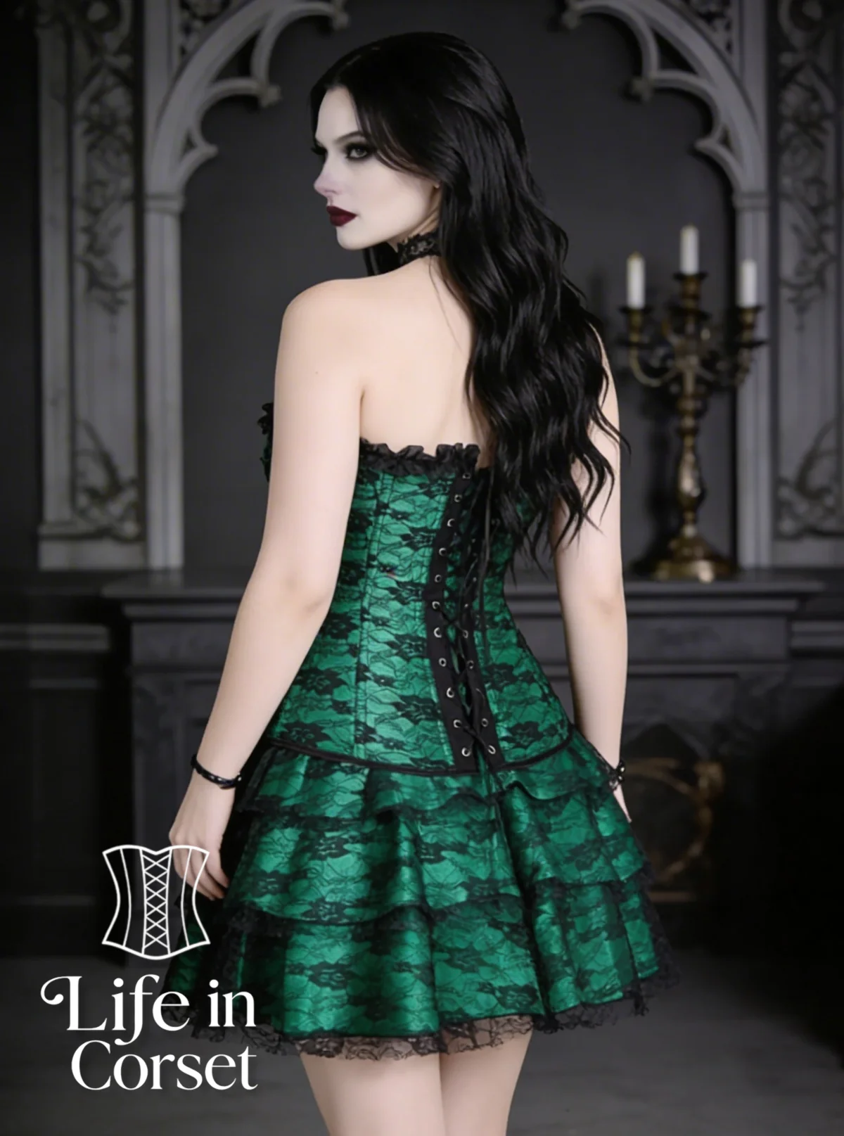 Corset vert gothique avec jupe et dentelle Elfie (dos) Corset vert gothique avec jupe et dentelle Elfie