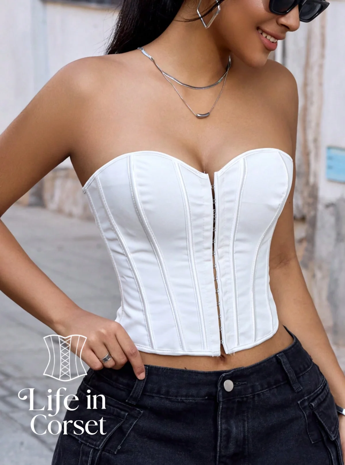 Bustier blanc court dos nu Alexa (face)