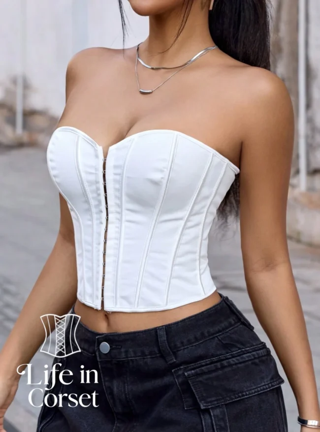 Bustier blanc court dos nu Alexa (profil) Bustier blanc court dos nu Alexa (profil)