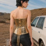 Corset or doré et motifs léopard Solyne (vue de dos) Corset or doré et motifs léopard Solyne