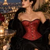 Corset de soirée rouge et noir (assis) Corset de soirée rouge et noir