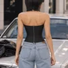 Corset noir minimaliste zippé (vue de dos) Corset noir minimaliste zippé