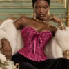 Corset rose et noir chic à rubans (vue assis) Corset rose et noir chic à rubans