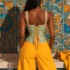 Corset vert sauge à bretelles et laçage doré 4 Corset vert sauge à bretelles et laçage doré